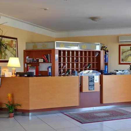 King's House Hotel Mascali
