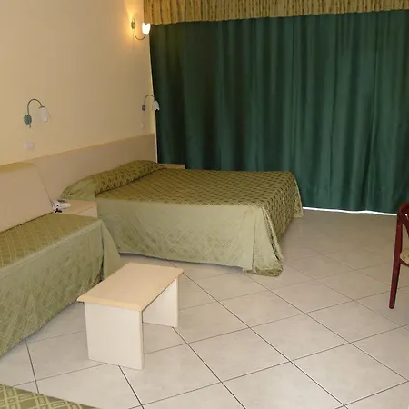 Hotel King's House 4*